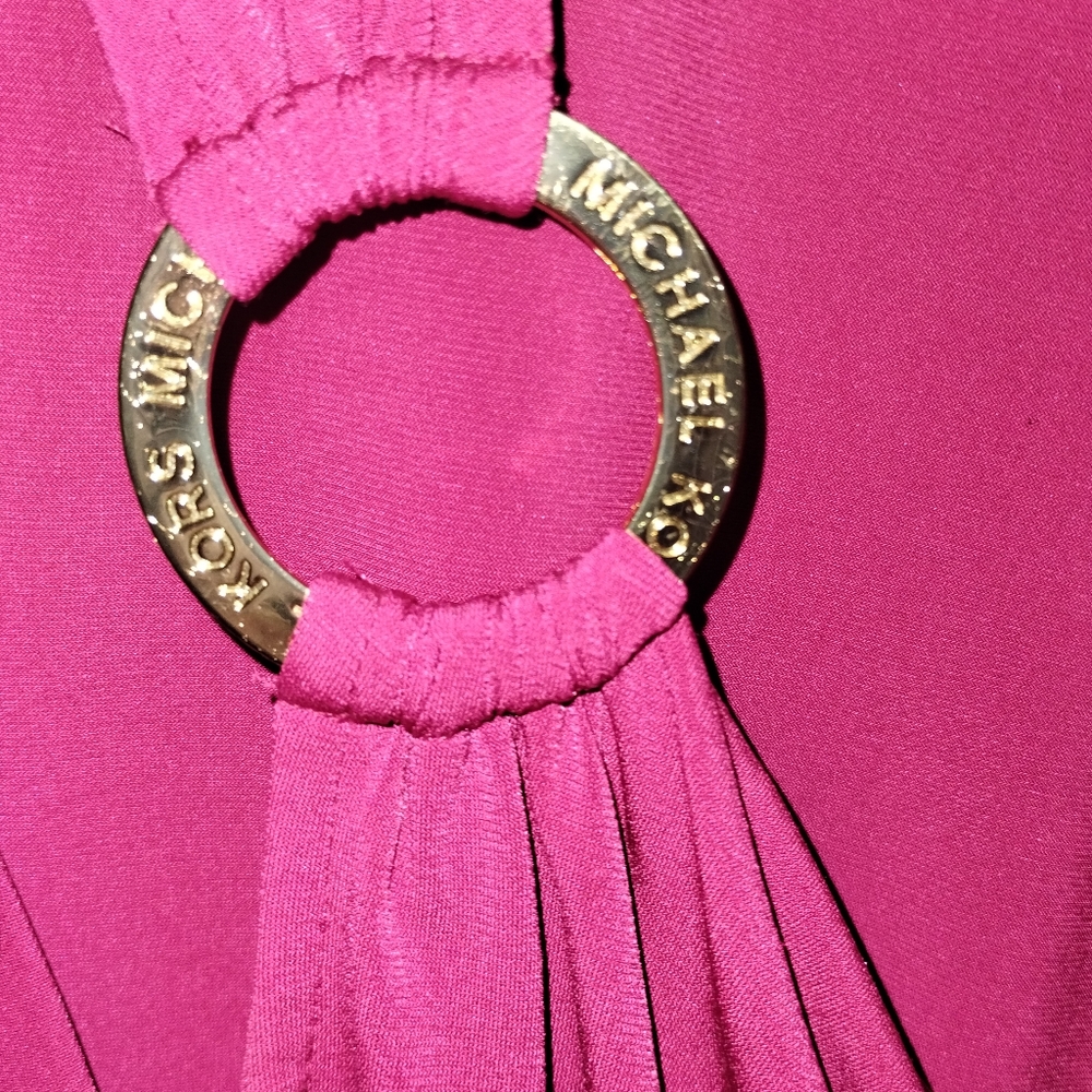 Michael Kors Size Medium - Picture 3 of 5